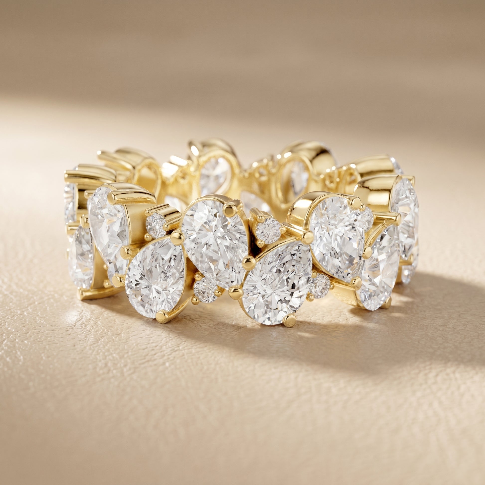 Pear Round Cut Lab Grown Diamond Ring in Yellow Gold