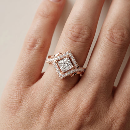 Princess Round Cut Lab Grown Diamond Ring in Rose Gold