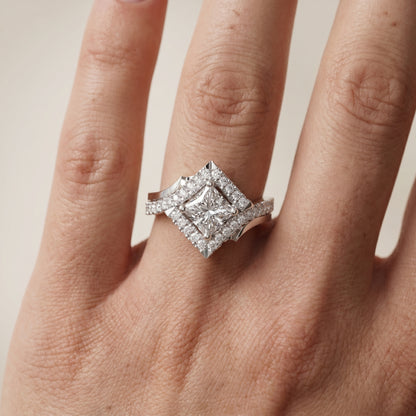 Princess Round Cut Lab Grown Diamond Ring in White Gold