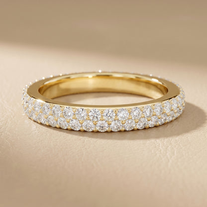 Round Cut Lab Grown Diamond Ring in Yellow Gold