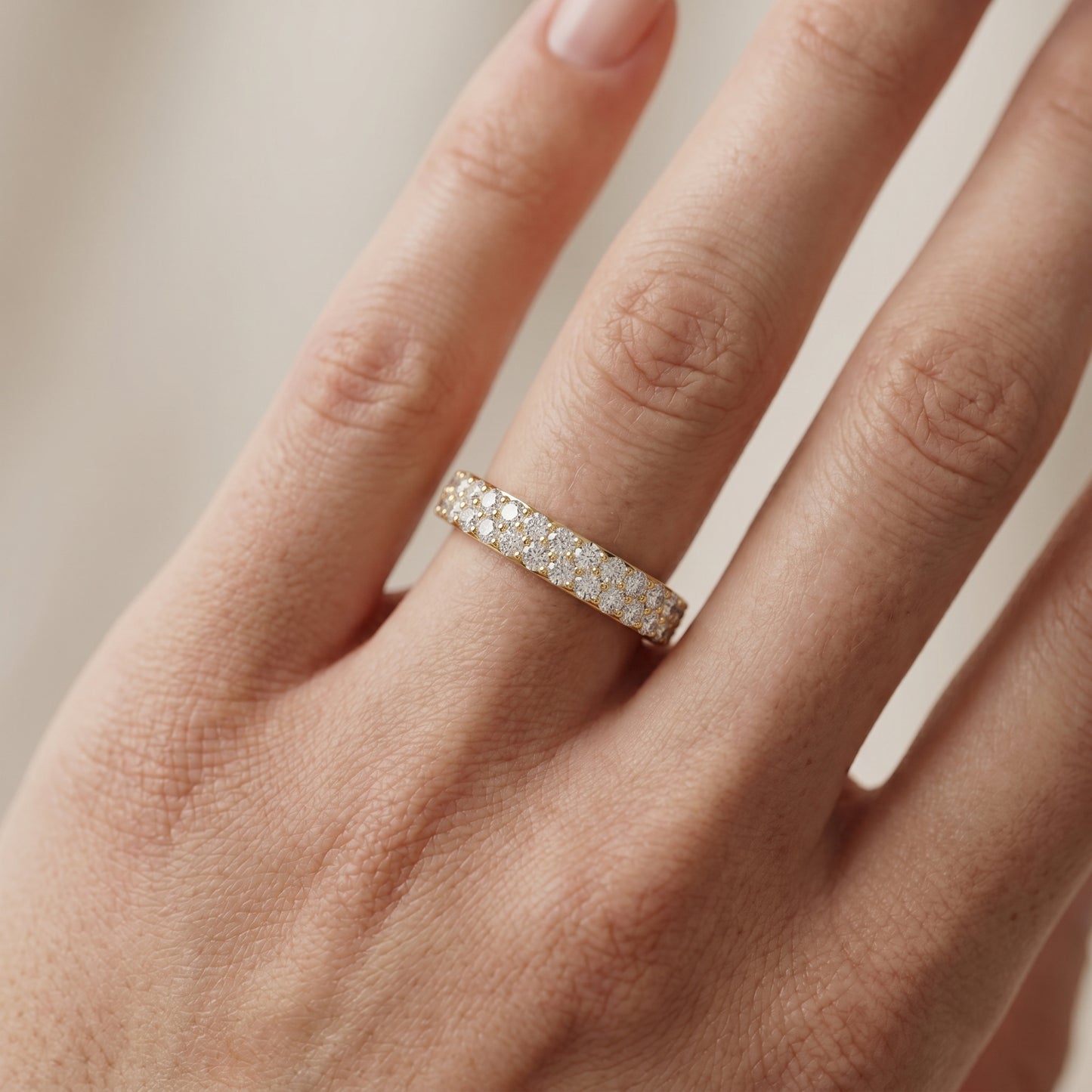 Round Cut Lab Grown Diamond Ring in Yellow Gold