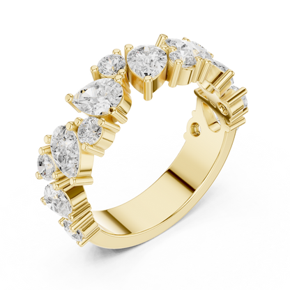 Pear Round Cut Lab Grown Diamond Ring in Yellow Gold