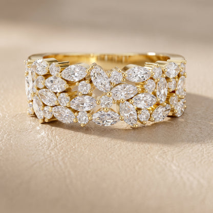 Marquise Round Cut Lab Grown Diamond Ring in Yellow Gold