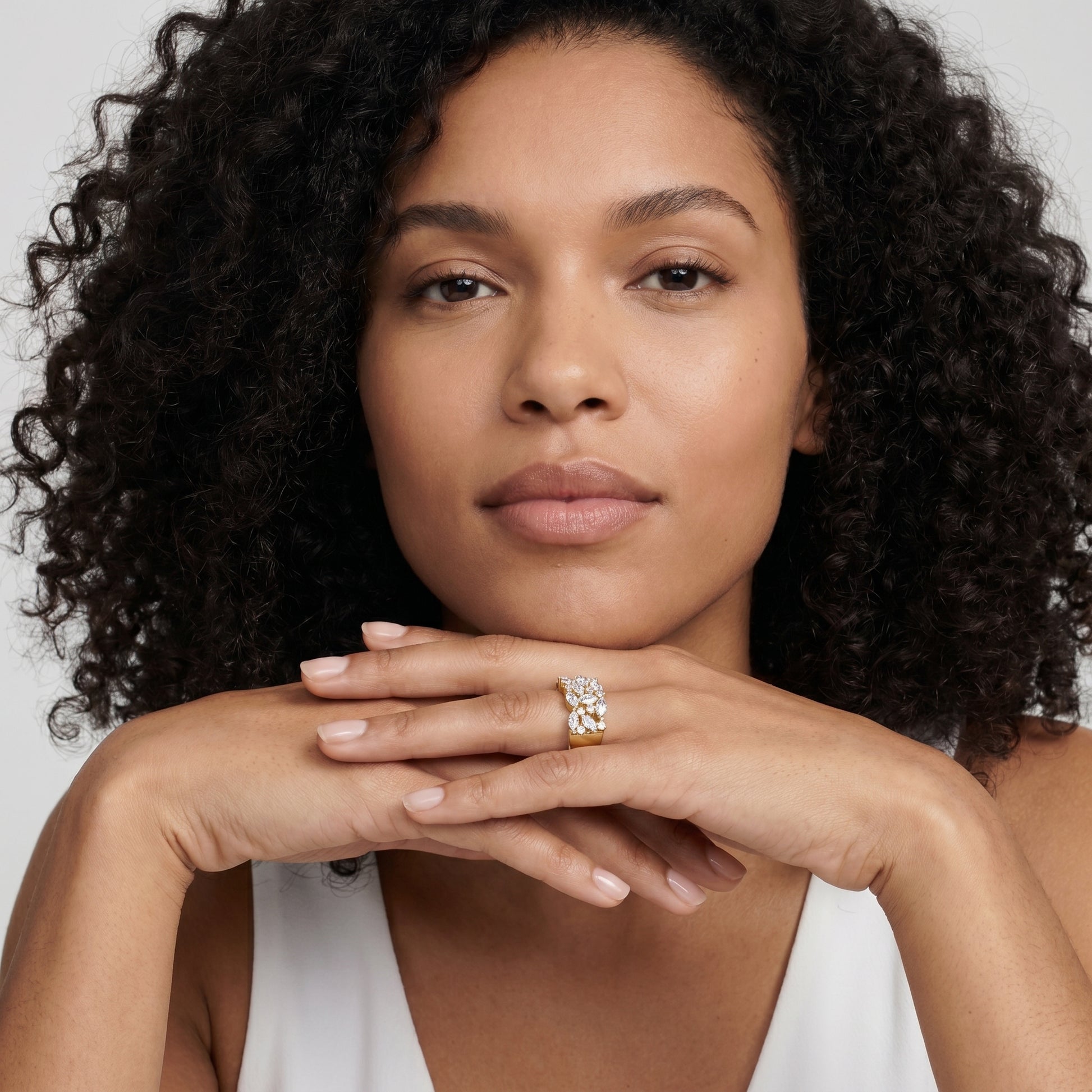 Marquise Round Cut Lab Grown Diamond Ring in Yellow Gold