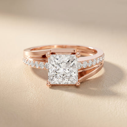 Princess Round Cut Lab Grown Diamond Ring in Rose Gold
