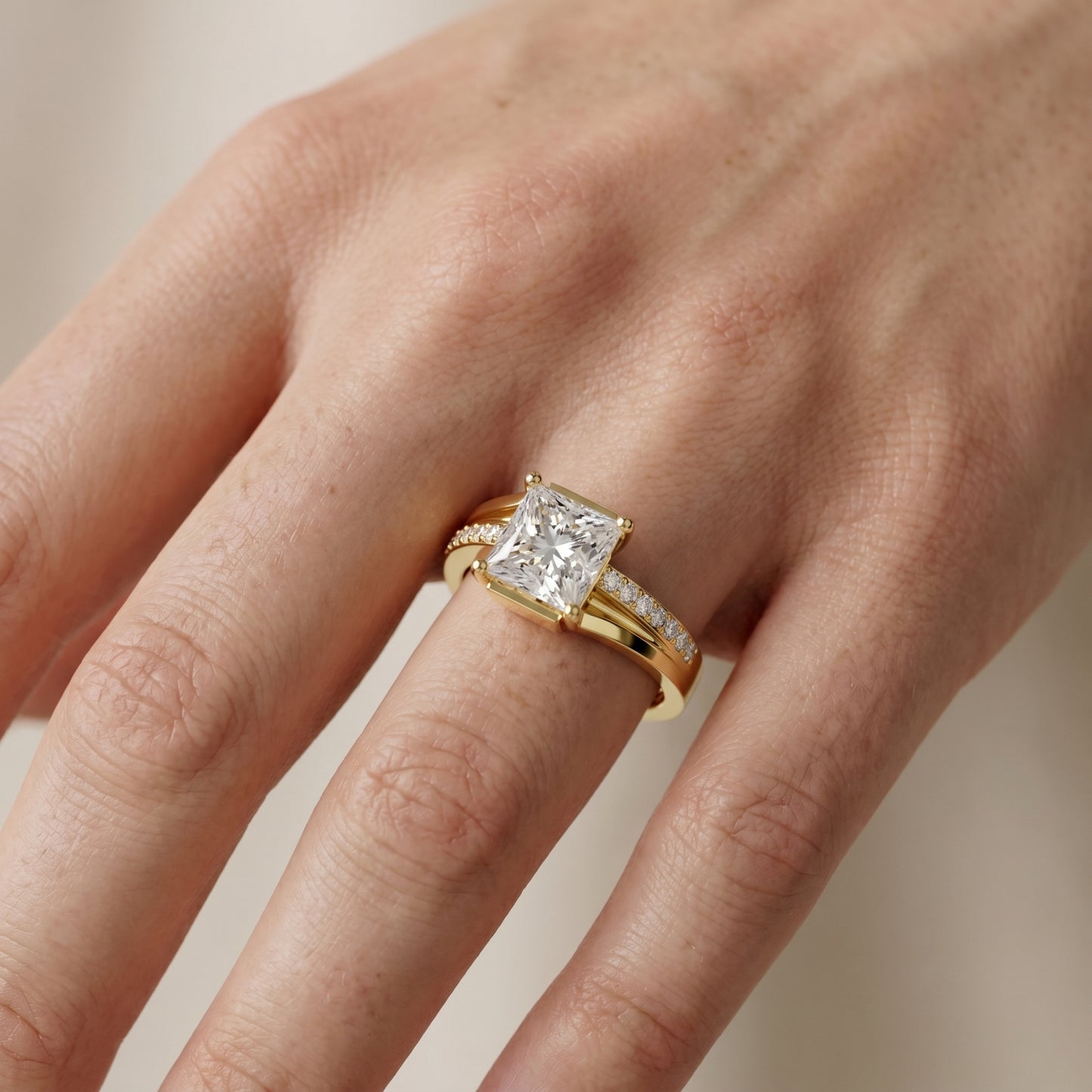 Princess Round Cut Lab Grown Diamond Ring in Yellow Gold