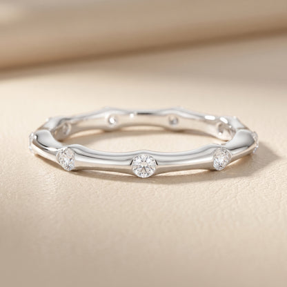 Round Cut Lab Grown Diamond Ring in Silver