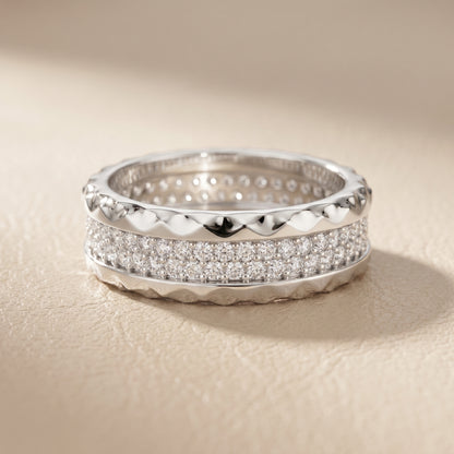 Round Cut Lab Grown Diamond Ring in Silver