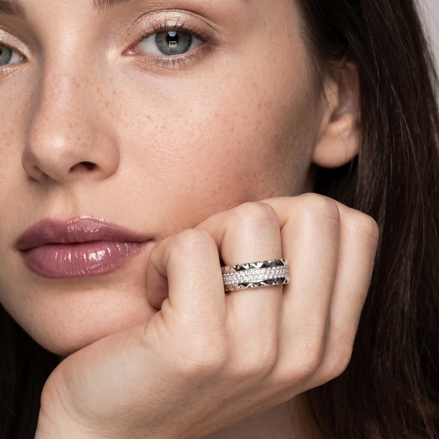 Round Cut Lab Grown Diamond Ring in Platinum
