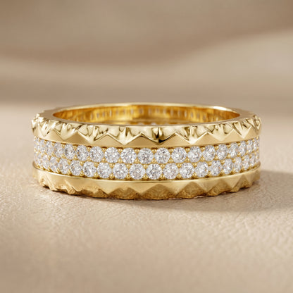 Round Cut Lab Grown Diamond Ring in Yellow Gold