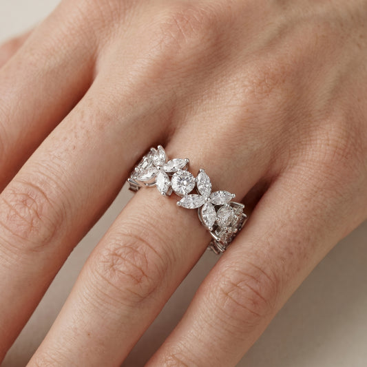 Marquise Round Cut Lab Grown Diamond Ring in White Gold