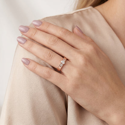 Oval Round Cut Lab Grown Diamond Ring in Rose Gold