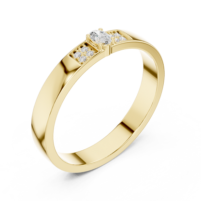 Oval Round Cut Lab Grown Diamond Ring in Yellow Gold