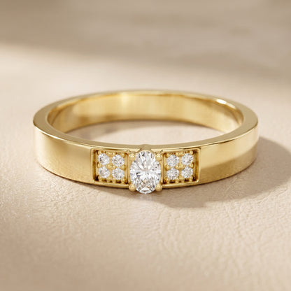 Oval Round Cut Lab Grown Diamond Ring in Yellow Gold