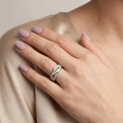 Round Cut Lab Grown Diamond Ring in Silver