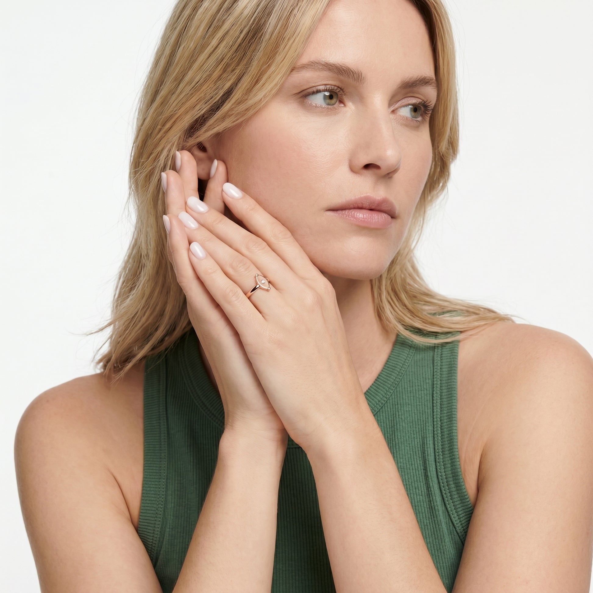 Round Cut Lab Grown Diamond Ring in Rose Gold