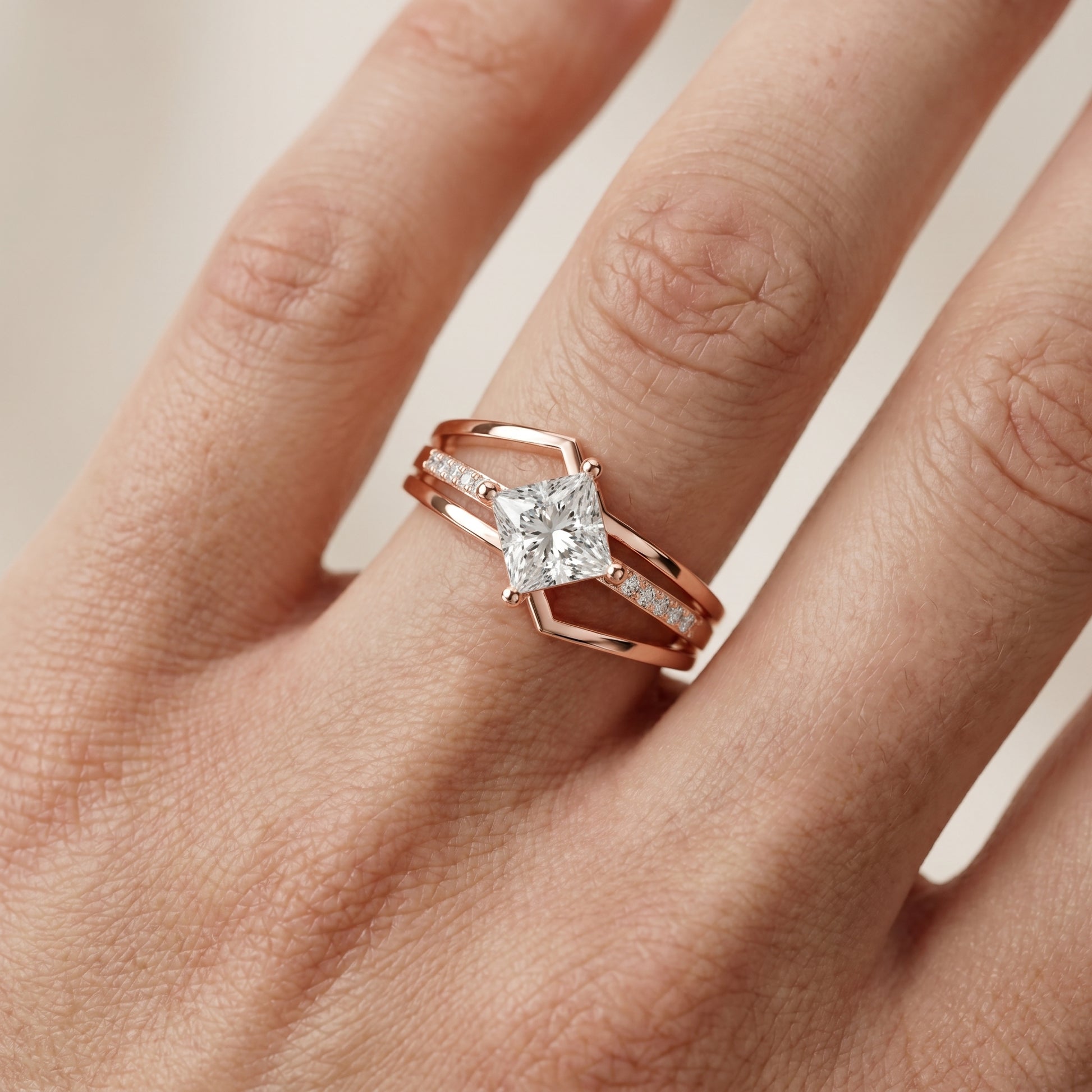 Princess Round Cut Lab Grown Diamond Ring in Rose Gold