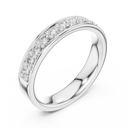 Round Cut Lab Grown Diamond Ring in Platinum