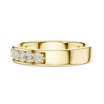Round Cut Lab Grown Diamond Ring in Yellow Gold