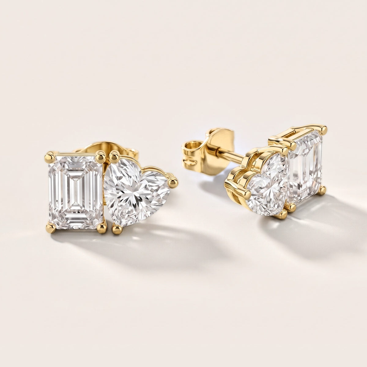 The Valence Emerald & Heart Diamond Earrings in Yellow Gold [studio-metal-20261024]