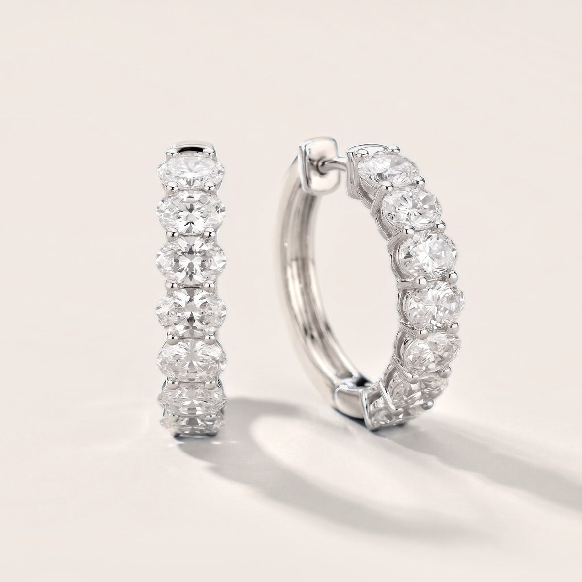 Oval Diamond Hoop Earrings in White Gold [studio-metal-20261024]