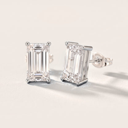 The Sloane Emerald Diamond Earrings in Platinum [studio-metal-20261024]