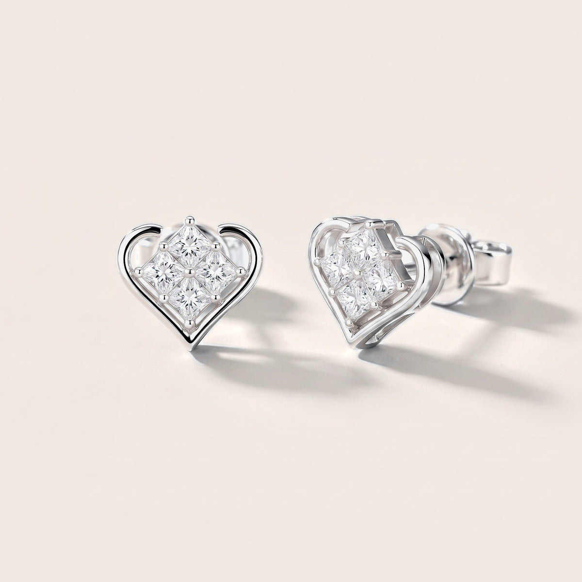 The Juliet Cluster Princess Diamond Earrings in White Gold [studio-metal-20261024]