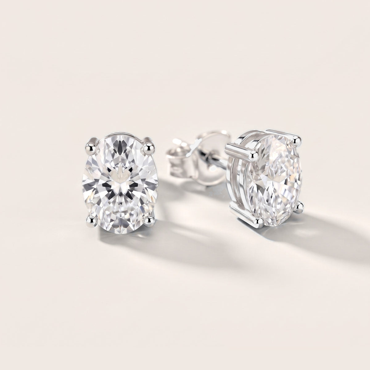 The Serene Oval Diamond Earrings in Silver [studio-metal-20261024]
