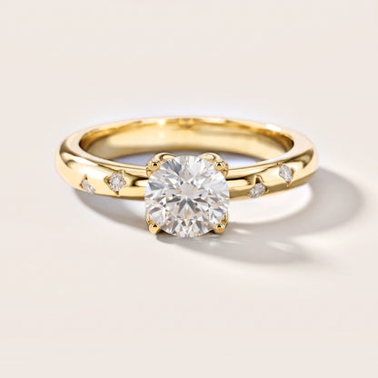 Petal Round Diamond Engagement Ring in Yellow Gold [studio-metal-20261024]