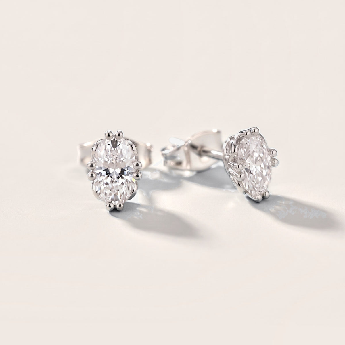 The Aurelia Oval Diamond Earrings in Platinum [studio-metal-20261024]