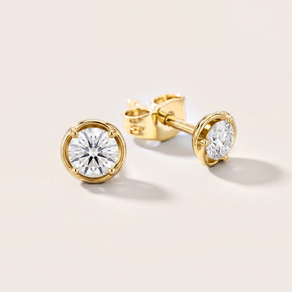 Petal Embrace Round Diamond Earrings in Yellow Gold [studio-metal-20261024]