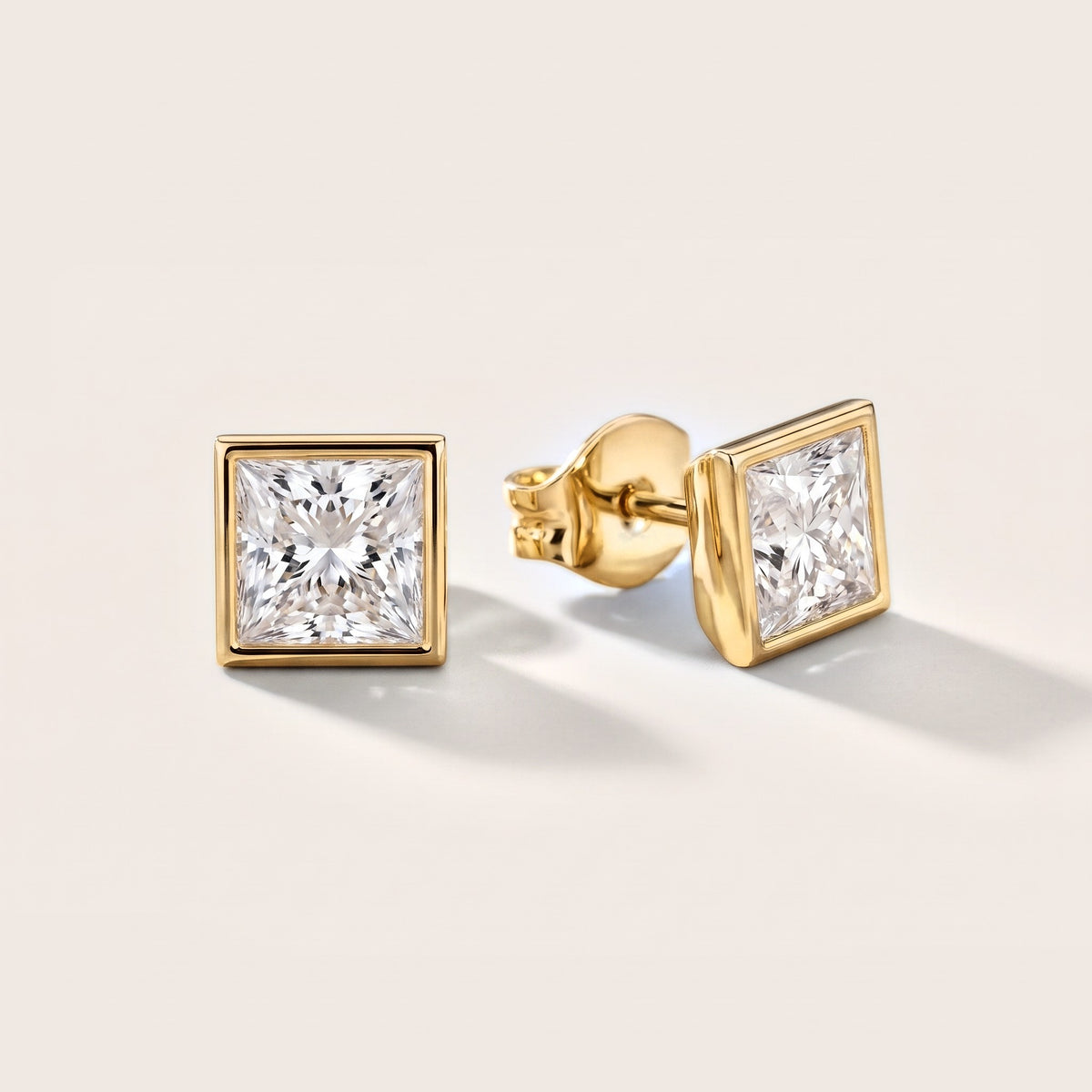 Luna Bezel Princess Diamond Earrings in Yellow Gold [studio-metal-20261024]