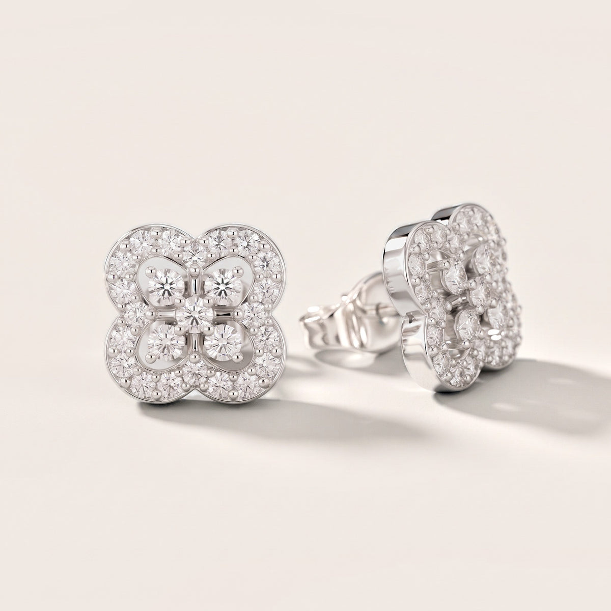 Fleur Tapestry Round Diamond Earrings in White Gold [studio-metal-20261024]