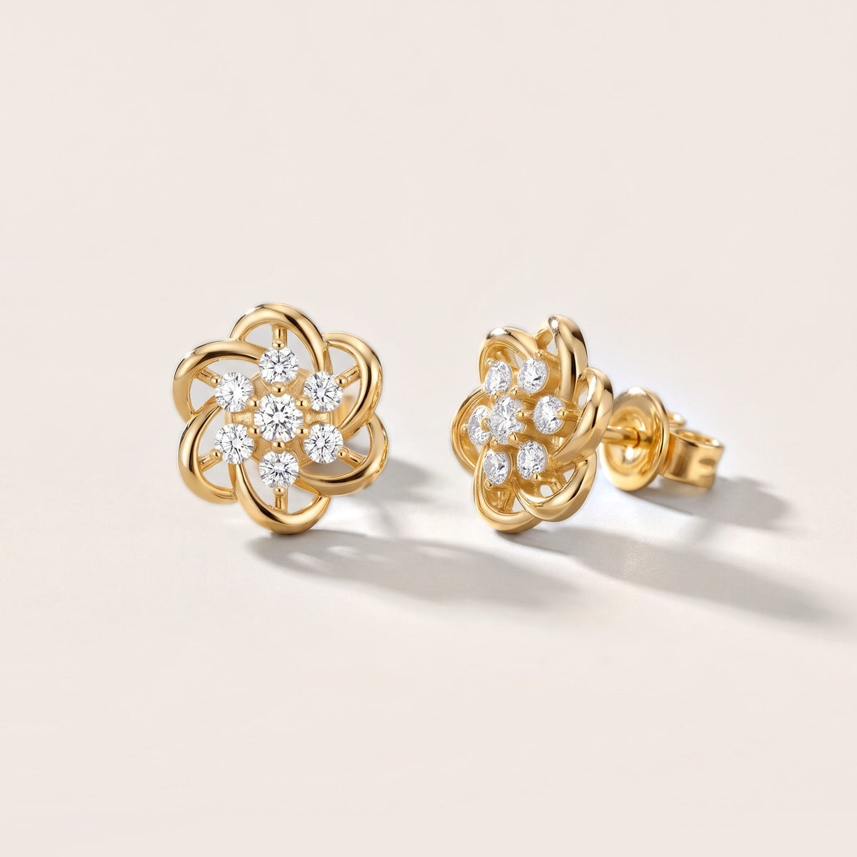Woven Bloom Round Diamond Earrings in Yellow Gold [studio-20261024]