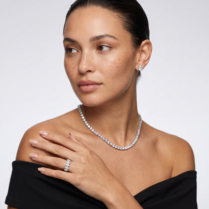 Estela Shared Prong Oval Diamond Wedding Band in White Gold - model.jpg