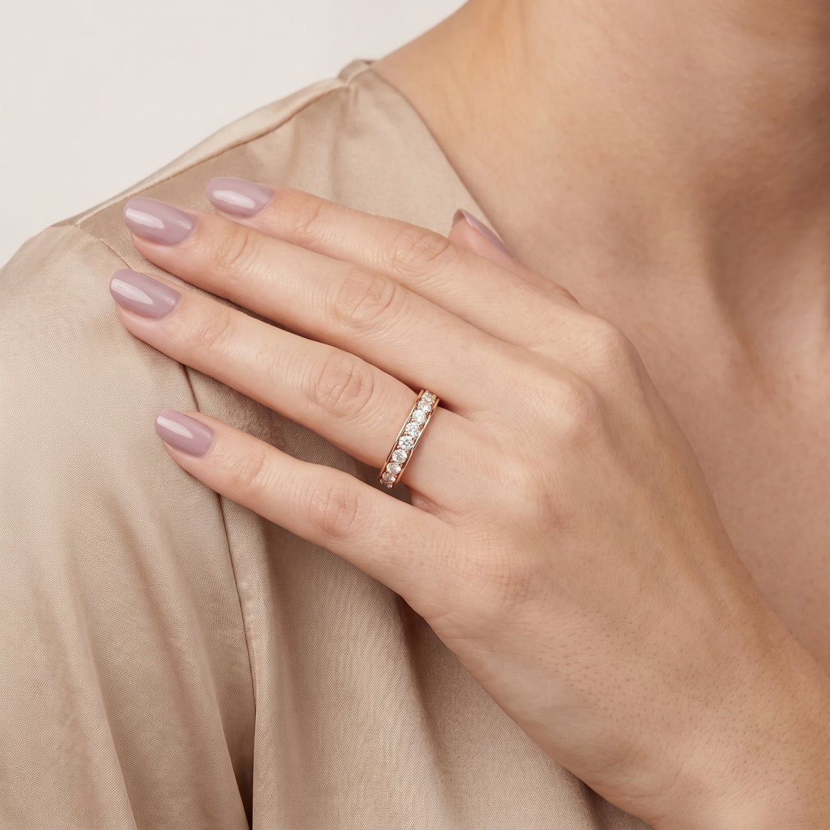Juniper Classic Pavé Round Diamond Eternity Band in Rose Gold - model.jpg