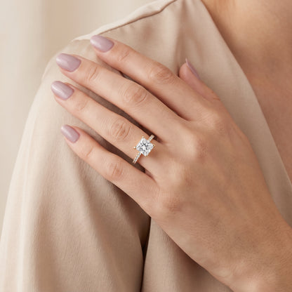 Novara Solitaire Pavé Princess Diamond Ring in Yellow Gold - model.jpg