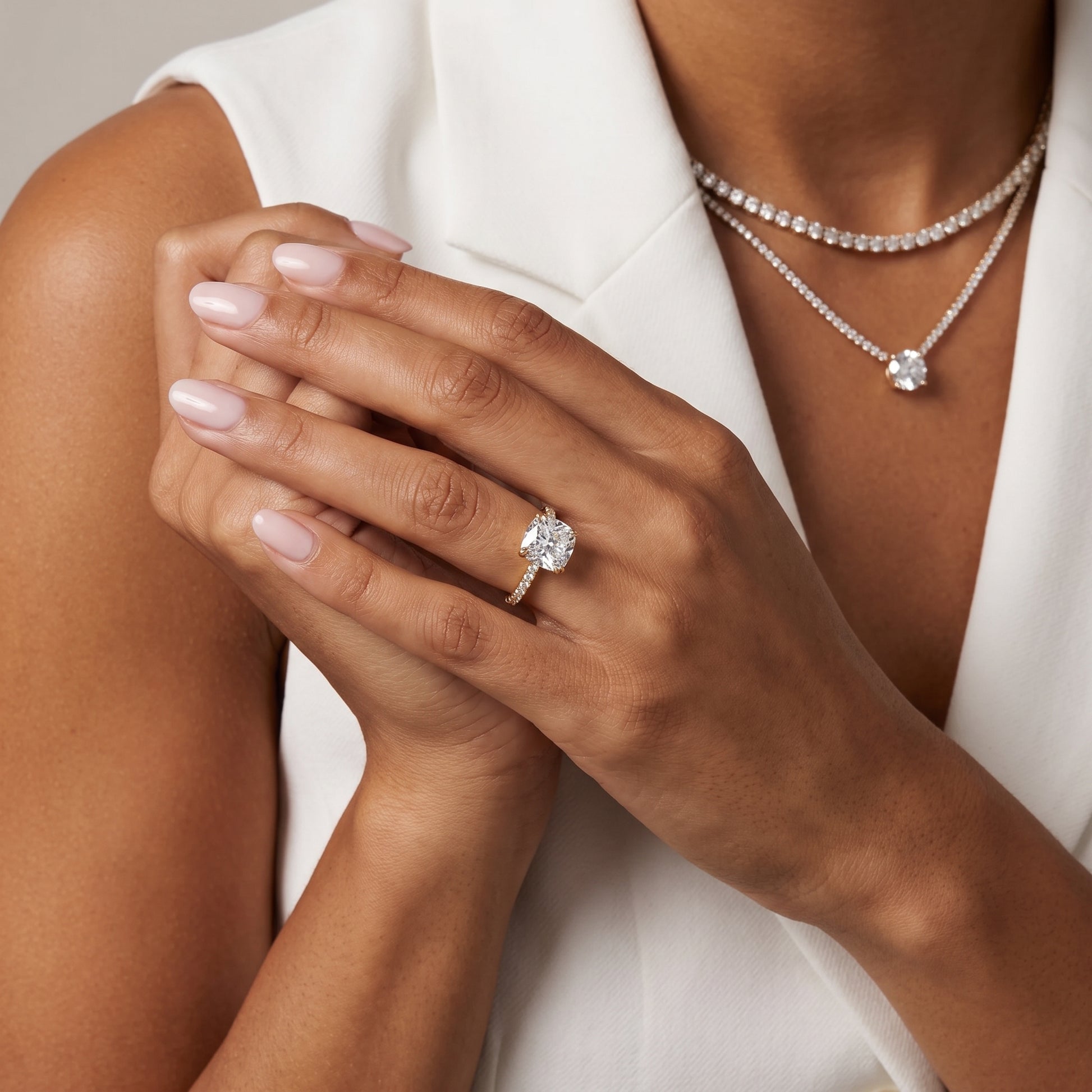 Novara Solitaire Pavé Cushion Diamond Ring in Yellow Gold - model.jpg