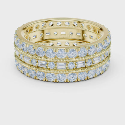 Grace Milgrain Emerald & Round Diamond Eternity Band in Yellow Gold