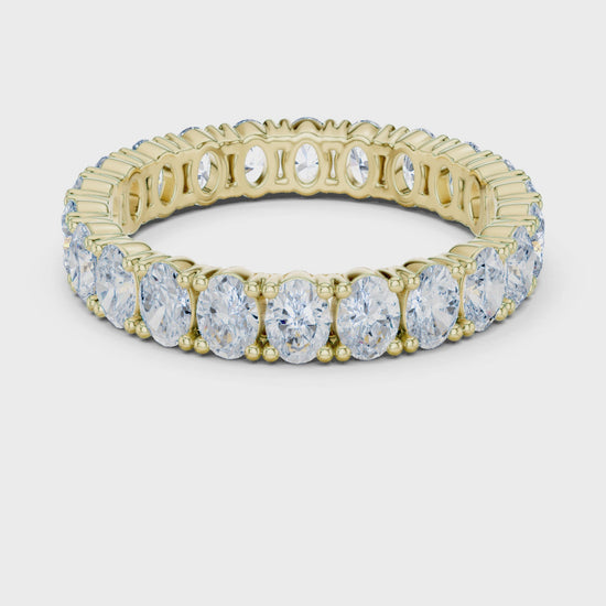 The Heritage Oval Diamond Brilliant Band in Yellow Gold