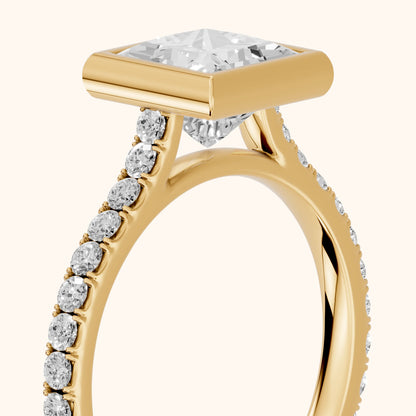 Cora Bezel Pavé Princess Diamond Ring in Yellow Gold - slant-view.webp
