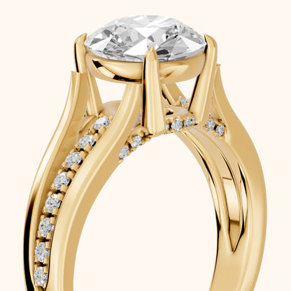 Scarlett Split Shank Pavé Round Diamond Ring in Yellow Gold - slant-view.webp
