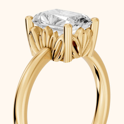 Radiant Cut Lab Grown Diamond Engagement Ring in Yellow Gold