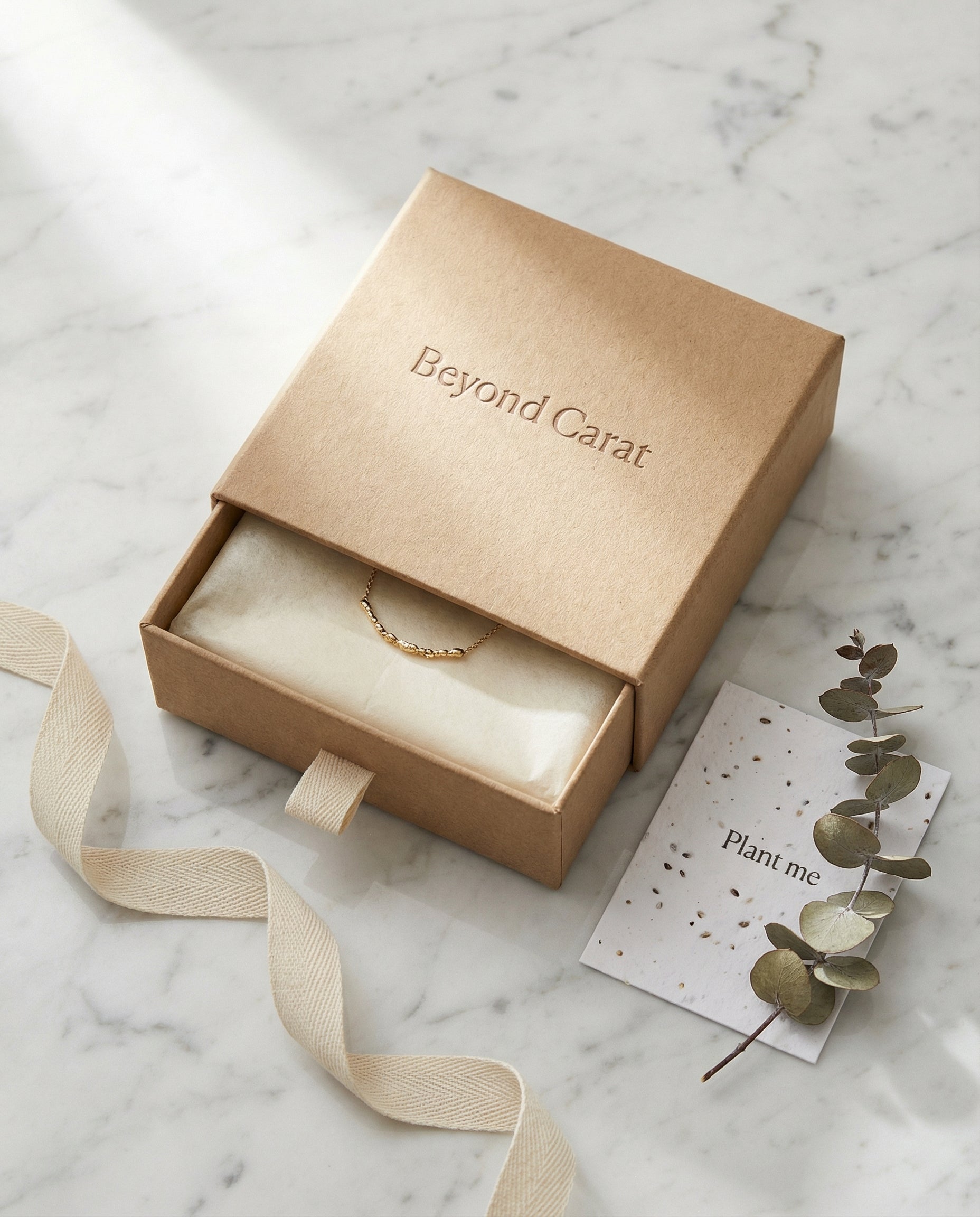 Sustainable jewelry packaging